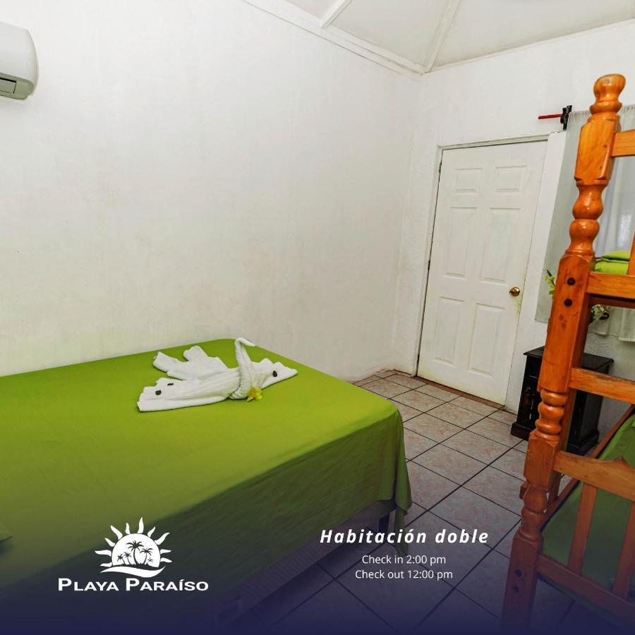 Hotel Playa Paraiso Monterrico Buitenkant foto